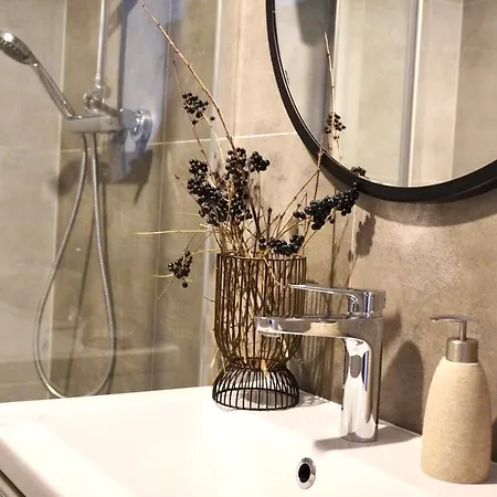 Green Park Downtown Centrum Apartment Warsaw