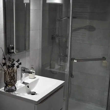 Green Park Downtown דירה